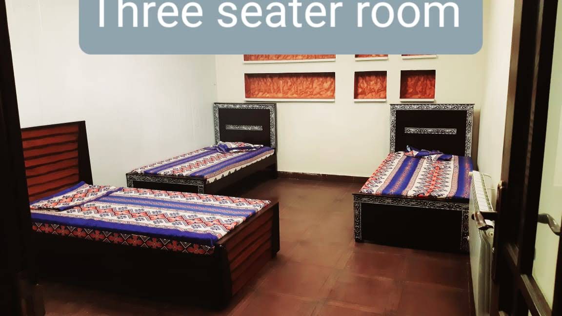 3 Seater Room